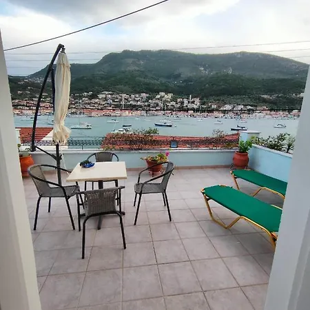 Bluebell House Ithaka