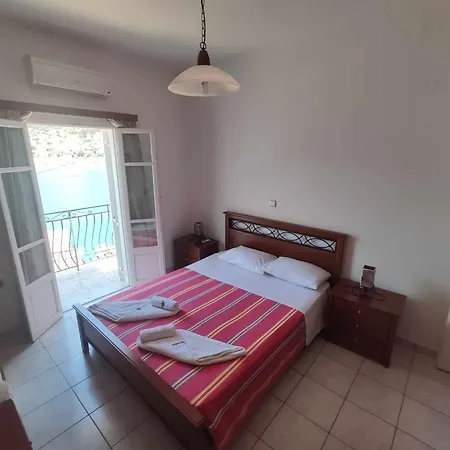 Bluebell House Ithaka